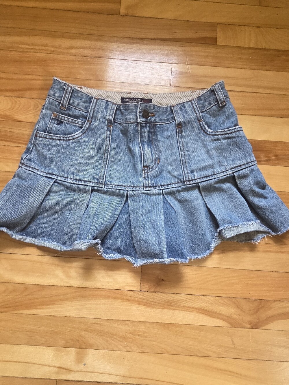 American Eagle 2000s denim skirt w stripes